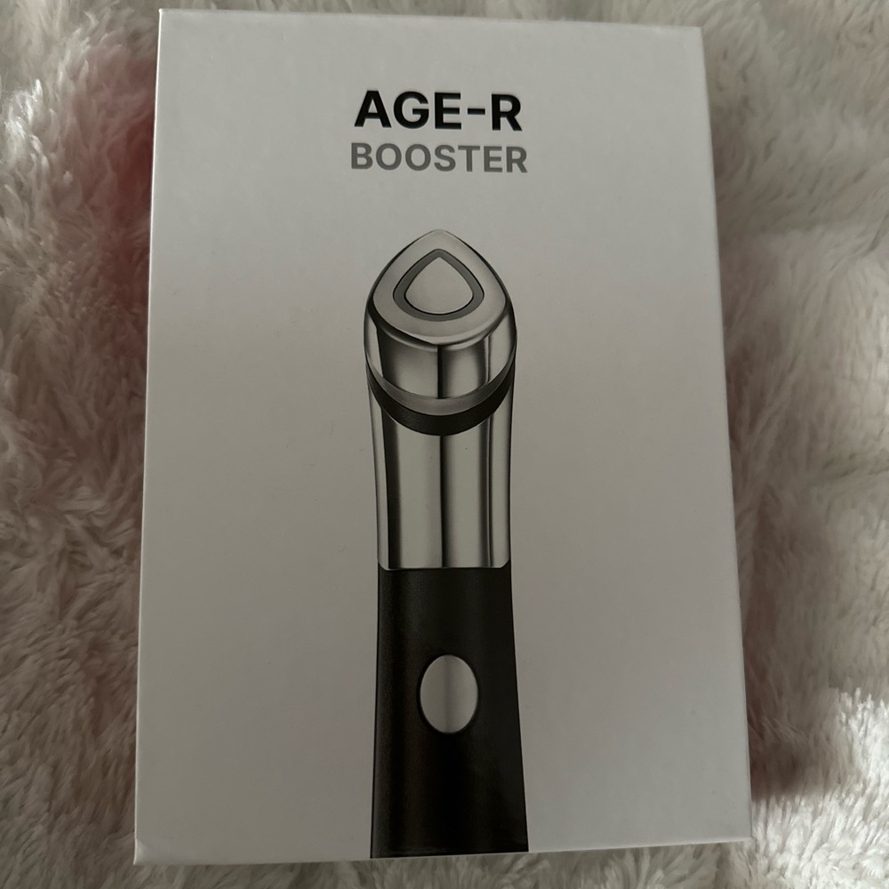 AGE-R Booster Skincare Tool - Black and Silver